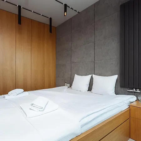 Ice Krakow Apartment With Wawel Castle View By Inpoint