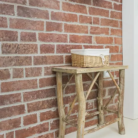 아파트 Ice Krakow Apartment With Wawel Castle View By Inpoint 크라쿠프